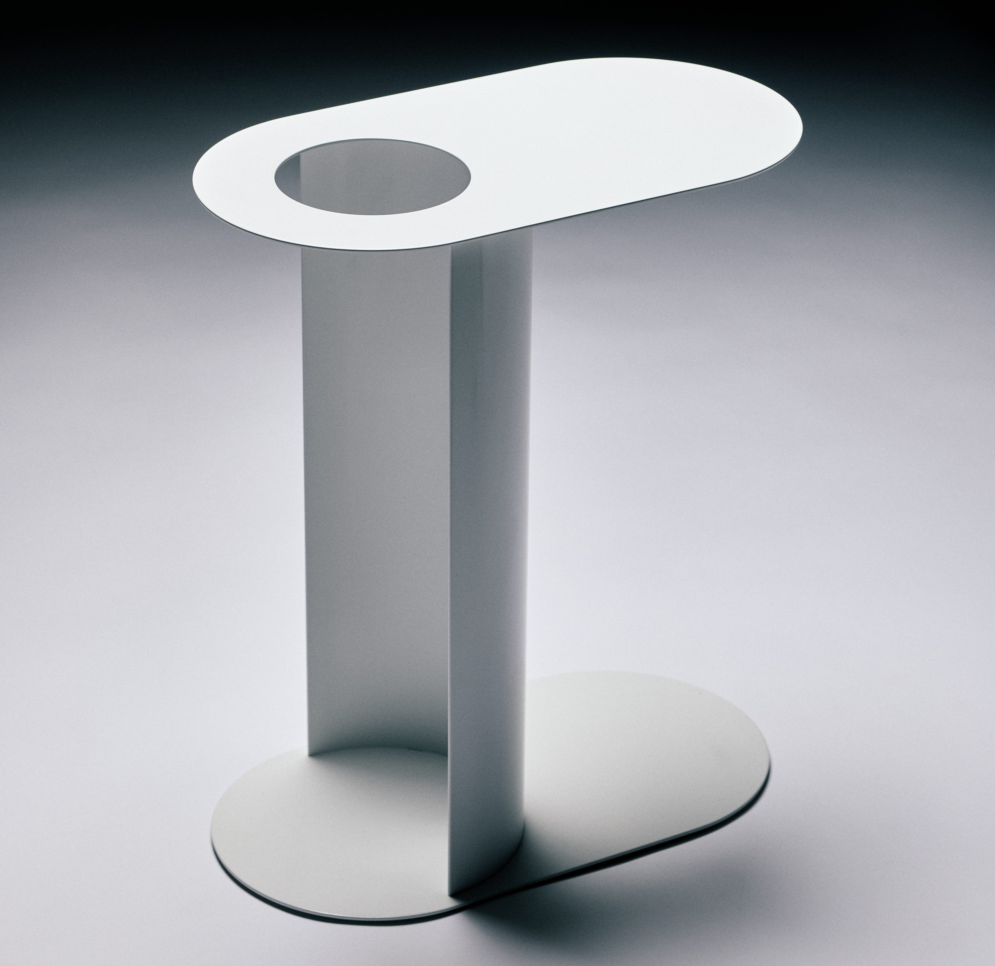 Adap Table Hole