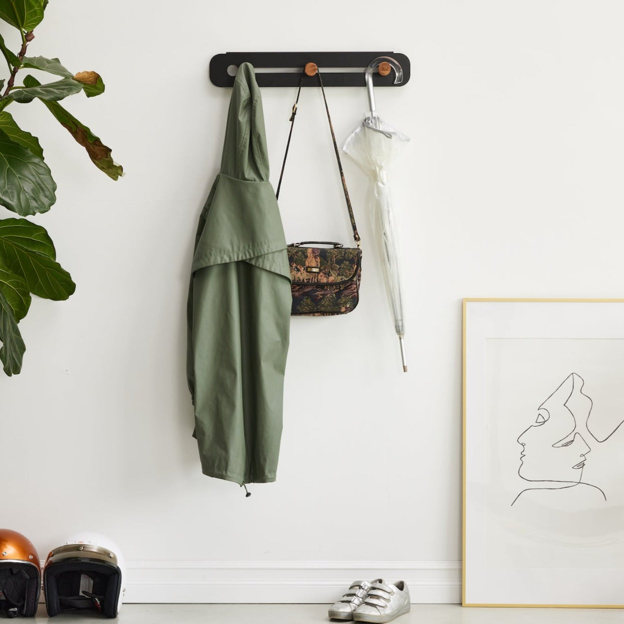 Coat and outdoor accessories wall mount storage