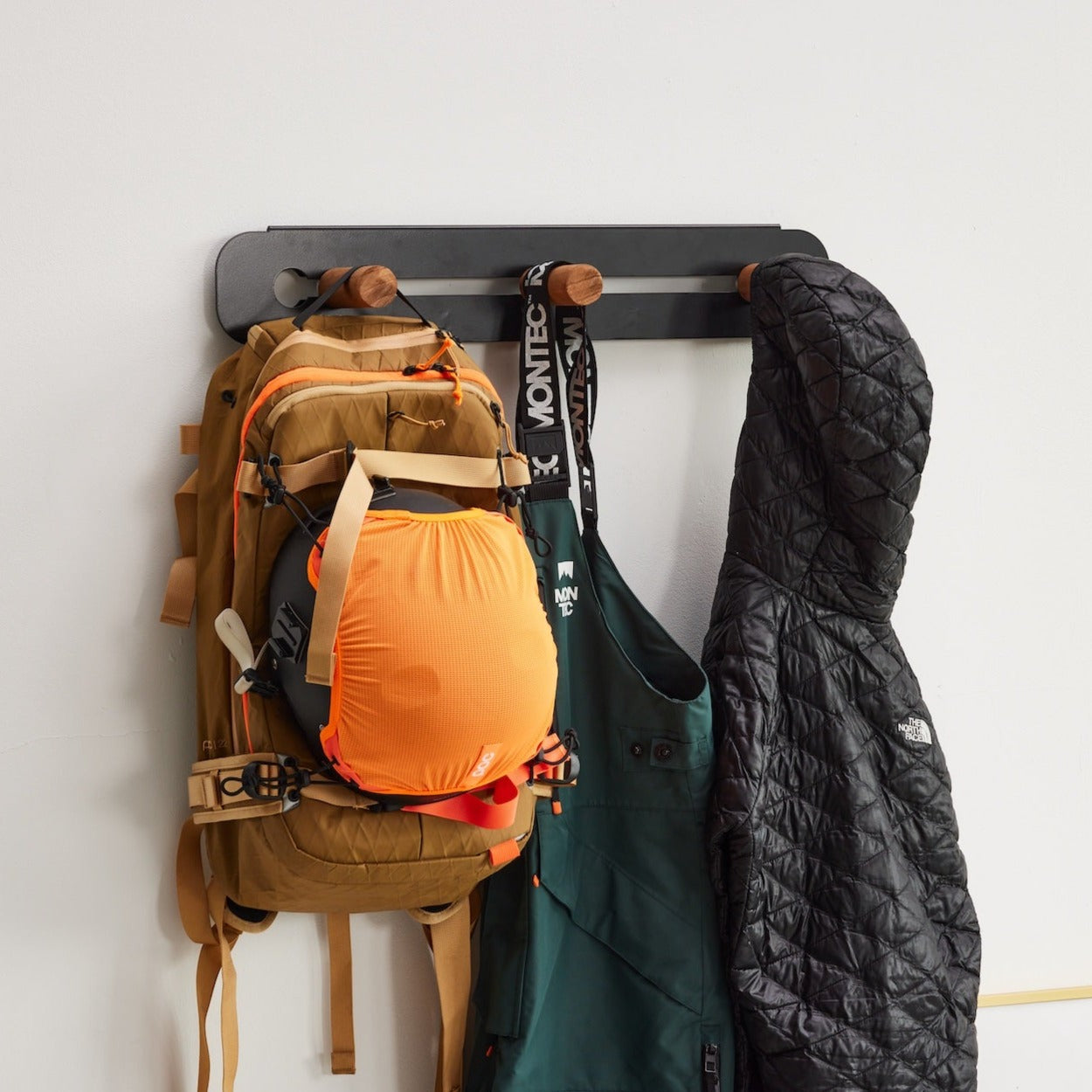 Coat and outdoor accessories wall mount storage